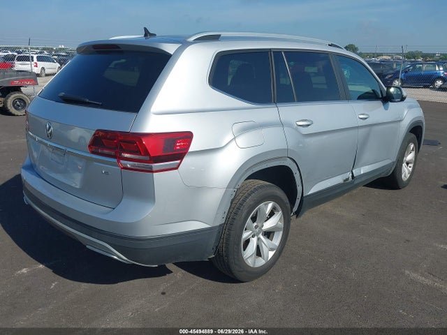 2018 Volkswagen Atlas 3.6l V6 Se მანქანა იყიდება აუქციონზე, vin: 1V2CR2CA6JC562955, აუქციონის ნომერი: 45494889