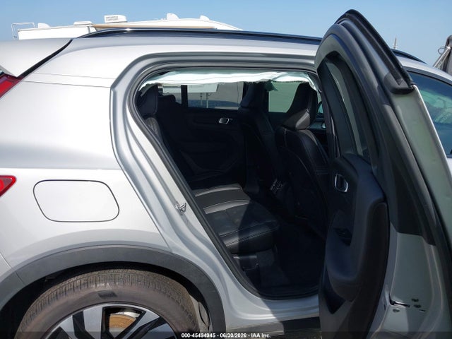 2023 Volvo Xc40 B5 Ultimate Dark Theme მანქანა იყიდება აუქციონზე, vin: YV4L12UX1P2022761, აუქციონის ნომერი: 45494945