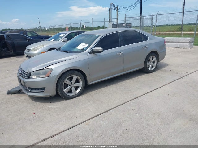 1VWBT7A37EC097038 Volkswagen Passat 1.8t Se