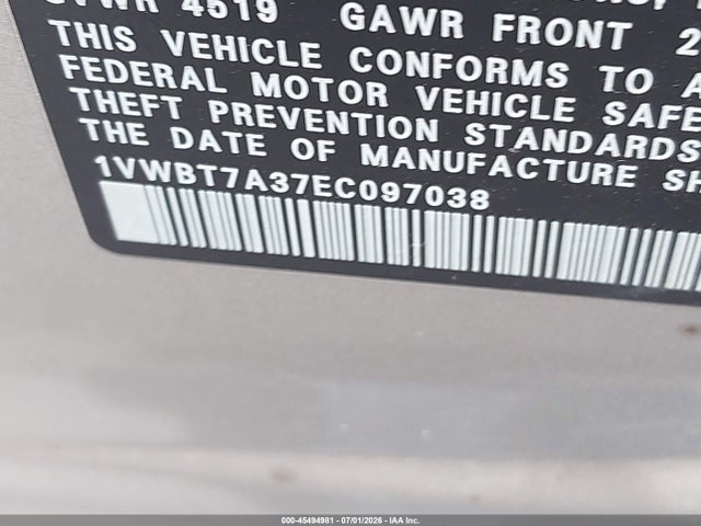 1VWBT7A37EC097038 Volkswagen Passat 1.8t Se