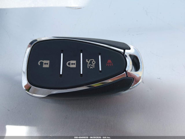 1G1ZD5ST0NF114643 Chevrolet Malibu Fwd Lt