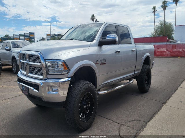 RAM 2500 Laramie 2015 3C6UR5FL8FG536566 Image 2