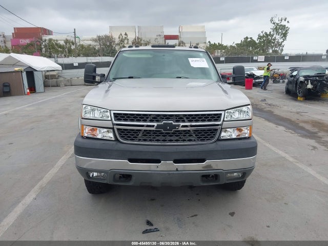 Auction sale of the 2005 Chevrolet Silverado 3500 Lt, vin: 1GCJK33285F895786, lot number: 45495130