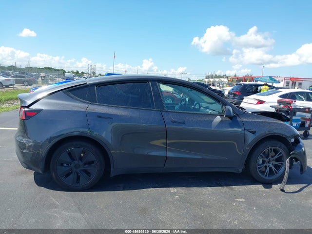 7SAYGDEDXSA377358 Tesla Model Y Long Range Dual Motor Rear-wheel Drive