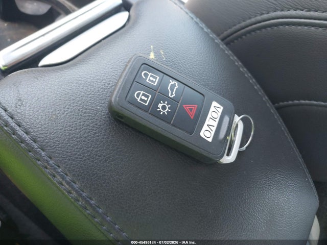 LYV402TM8HB148990 Volvo S60 Inscription T5 Platinum