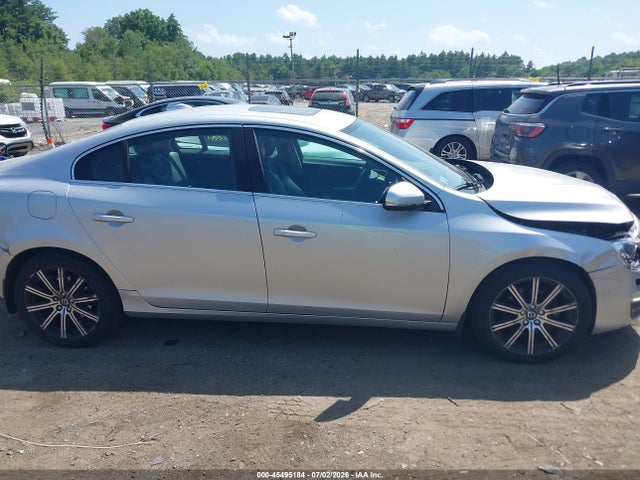 LYV402TM8HB148990 Volvo S60 Inscription T5 Platinum