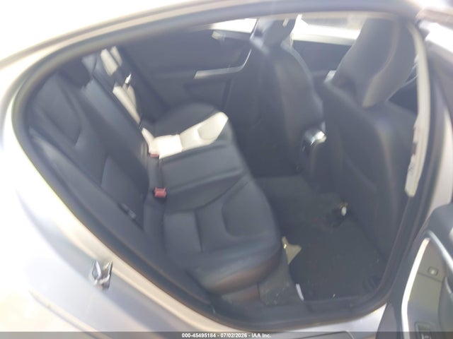 LYV402TM8HB148990 Volvo S60 Inscription T5 Platinum