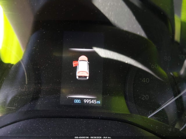5TDJRKEC2MS068814 Toyota SIENNA XLE
