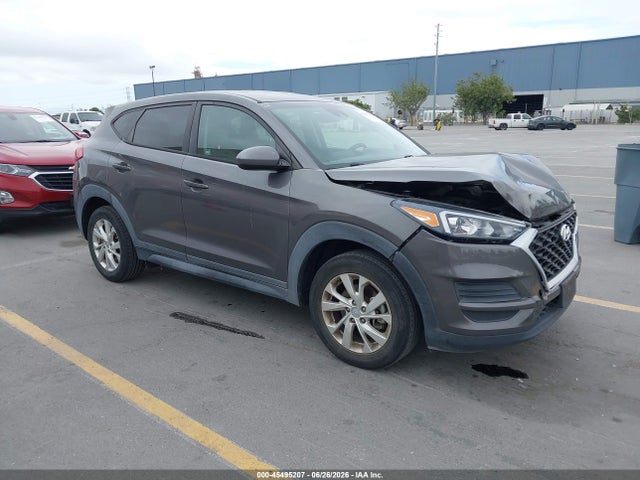 Hyundai TUCSON SE 2020 KM8J23A40LU261672 Image 1