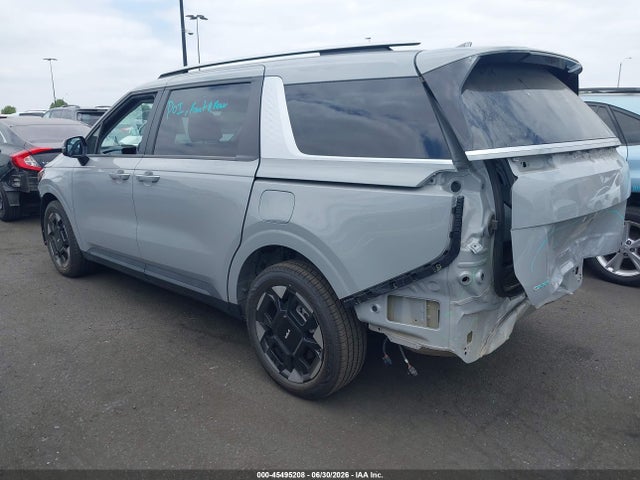KIA Carnival Mpv Ex 2025 KNDNC5K30S6477223 Image 3