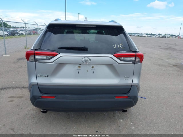Aukcja sprzedaży 2019 Toyota Rav4 Xle Premium, vin: JTMA1RFV1KD015479, numer aukcji: 45495216