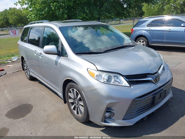 Продажа на аукционе авто 2018 Toyota Sienna Xle Premium 7 Passenger, vin: 5TDDZ3DC3JS207476, номер лота: 45495222