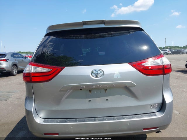 Aukcja sprzedaży 2018 Toyota Sienna Xle Premium 7 Passenger, vin: 5TDDZ3DC3JS207476, numer aukcji: 45495222