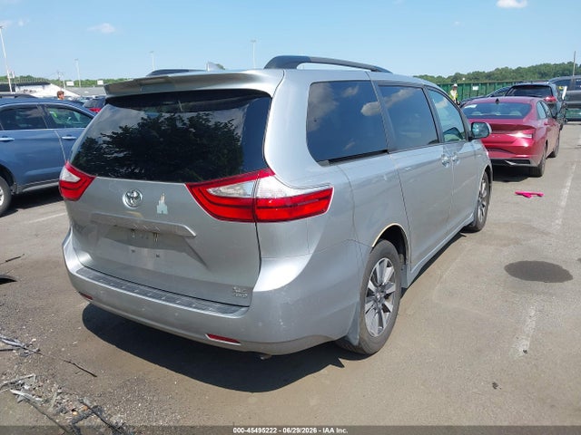Aukcja sprzedaży 2018 Toyota Sienna Xle Premium 7 Passenger, vin: 5TDDZ3DC3JS207476, numer aukcji: 45495222