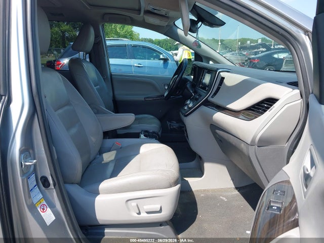 Aukcja sprzedaży 2018 Toyota Sienna Xle Premium 7 Passenger, vin: 5TDDZ3DC3JS207476, numer aukcji: 45495222