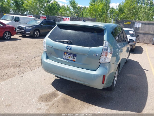 Toyota Prius V Three 2014 JTDZN3EU7E3312845 Image 16