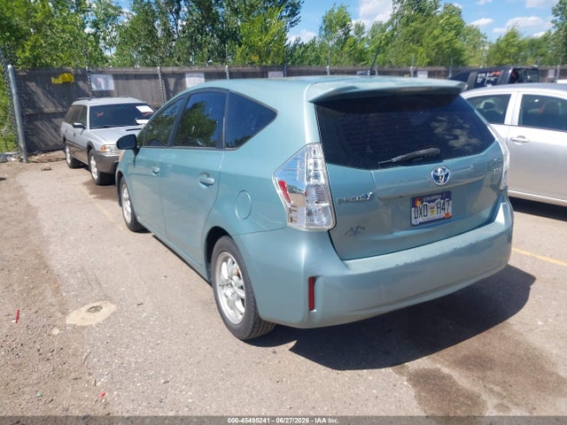 Toyota Prius V Three 2014 JTDZN3EU7E3312845 Image 3