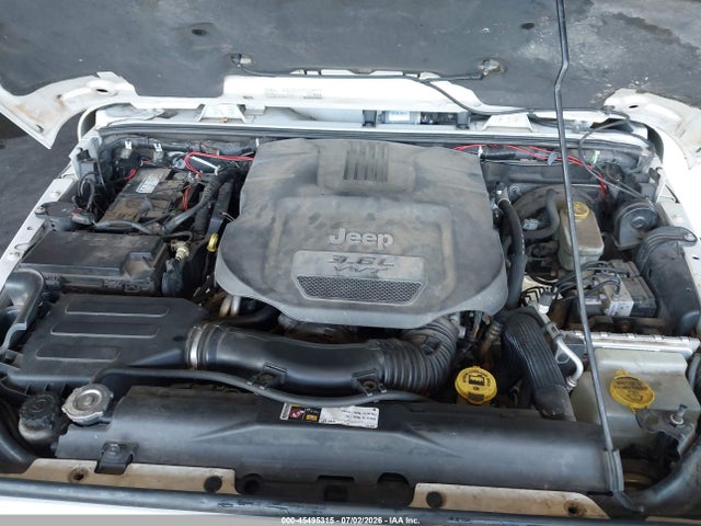 2015 Jeep Wrangler Unlimited Rubicon მანქანა იყიდება აუქციონზე, vin: 1C4BJWFG9FL531217, აუქციონის ნომერი: 45495315