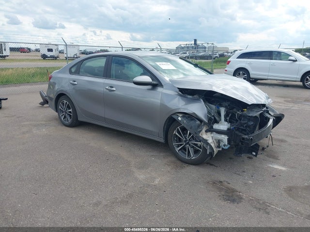 2023 Kia Forte Lxs მანქანა იყიდება აუქციონზე, vin: 3KPF24AD6PE683997, აუქციონის ნომერი: 45495326