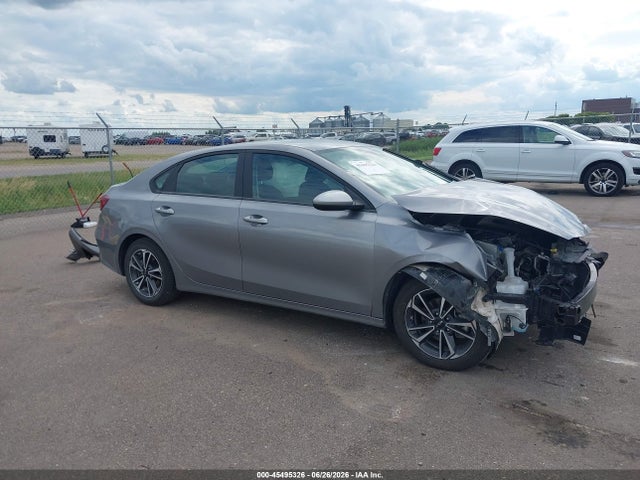 2023 Kia Forte Lxs მანქანა იყიდება აუქციონზე, vin: 3KPF24AD6PE683997, აუქციონის ნომერი: 45495326