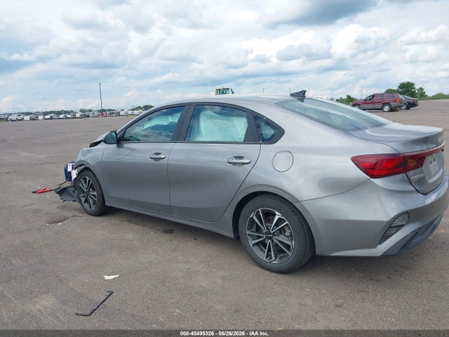 2023 Kia Forte Lxs მანქანა იყიდება აუქციონზე, vin: 3KPF24AD6PE683997, აუქციონის ნომერი: 45495326