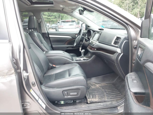 Aukcja sprzedaży 2019 Toyota Highlander Xle, vin: 5TDJZRFH4KS626937, numer aukcji: 45495330