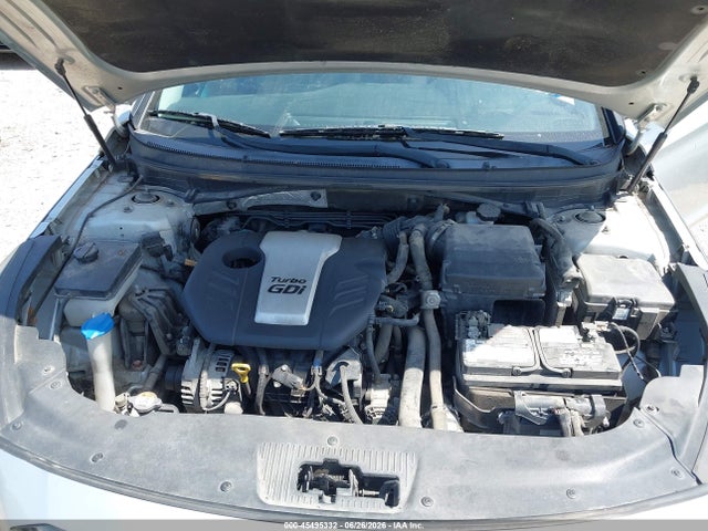 Hyundai SONATA ECO 2016 5NPE24AA3GH422758 Image 10