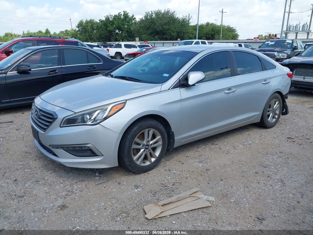 Hyundai SONATA ECO 2016 5NPE24AA3GH422758 Image 2