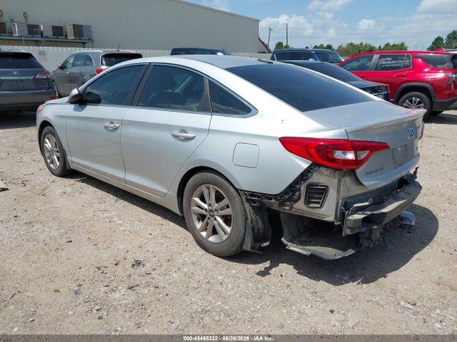 Hyundai SONATA ECO 2016 5NPE24AA3GH422758 Image 3