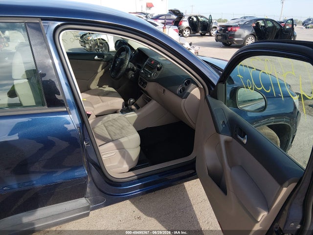 45495367 :رقم المزاد ، WVGBV7AXXBW536125 vin ، 2011 Volkswagen Tiguan S مزاد بيع