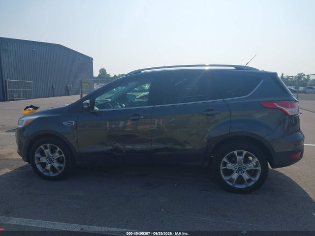 1FMCU0JX6GUA89844 Ford Escape Titanium