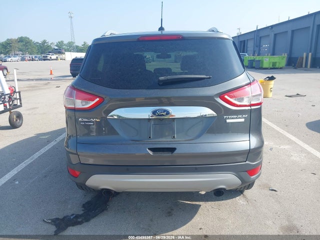 1FMCU0JX6GUA89844 Ford Escape Titanium