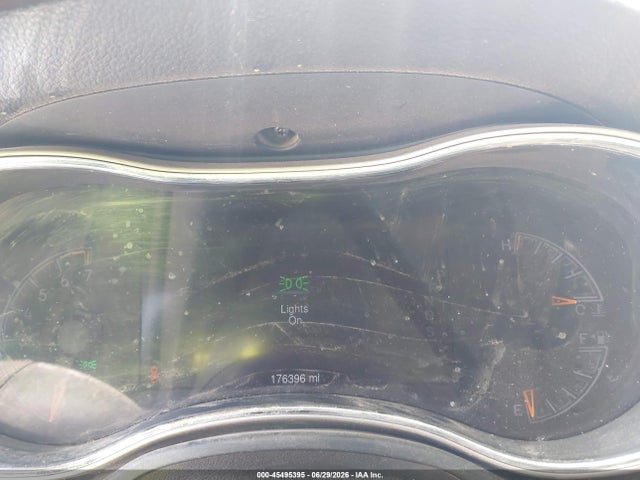 2015 Jeep Grand Cherokee Limited მანქანა იყიდება აუქციონზე, vin: 1C4RJEBG5FC175668, აუქციონის ნომერი: 45495395