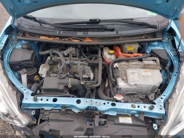 Auction sale of the 2016 Toyota Prius C Two, vin: JTDKDTB3XG1121953, lot number: 45495420