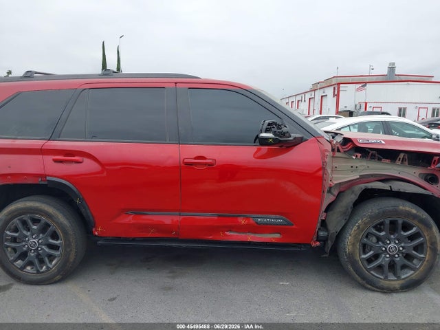 7SVAAABA4PX011734 Toyota Sequoia Platinum