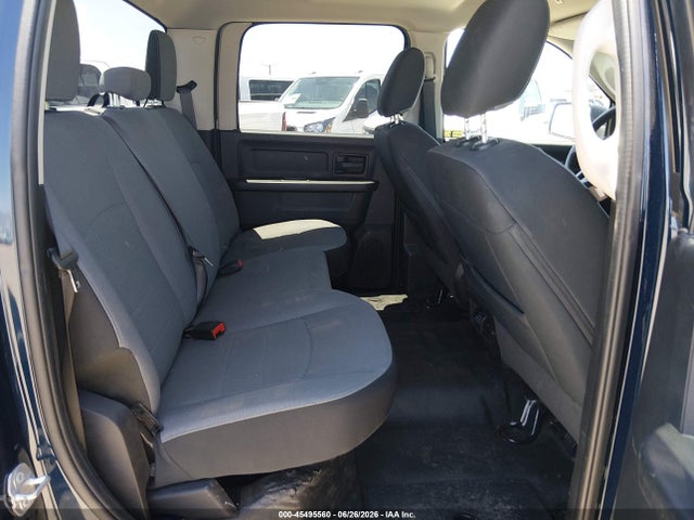 3C6RR7KG4MG664018 RAM 1500 Classic Tradesman 4x4 5&#039;7 Box