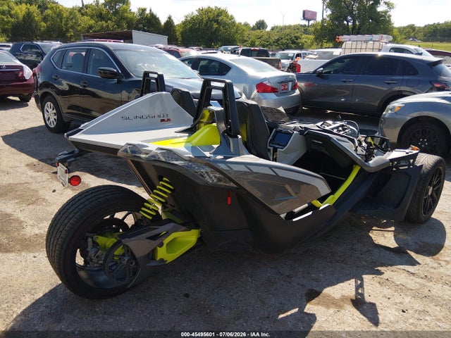 Polaris Slingshot 2018 57XAARFA3J8126790 Image 4