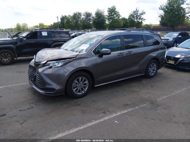 2022 Toyota Sienna Le მანქანა იყიდება აუქციონზე, vin: 5TDKSKFC4NS054535, აუქციონის ნომერი: 45495604