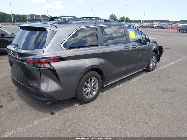 2022 Toyota Sienna Le მანქანა იყიდება აუქციონზე, vin: 5TDKSKFC4NS054535, აუქციონის ნომერი: 45495604