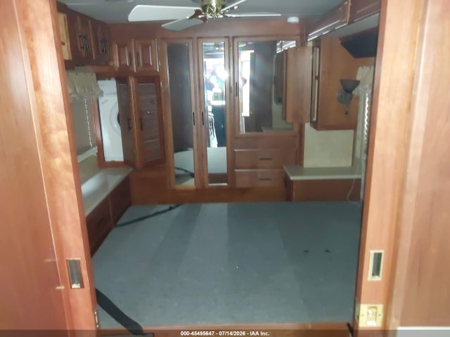 Aukcja sprzedaży 2004 Freightliner Chassis X Line Motor Home, vin: 4UZABFCY34CM66668, numer aukcji: 45495647