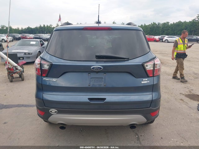 Продаж на аукціоні авто 2018 Ford Escape Se, vin: 1FMCU9GD8JUB57974, номер лоту: 45495791