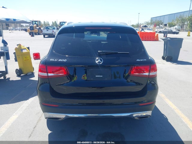 WDC0G4KB8JV081460 Mercedes-Benz Glc 300 4matic