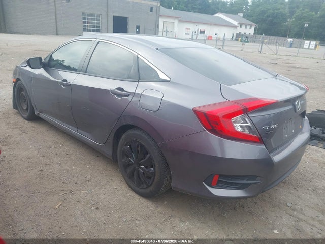 45495843 :رقم المزاد ، 19XFC2F58JE201833 vin ، 2018 Honda Civic Lx مزاد بيع