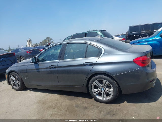 BMW 330e Iperformance 2018 WBA8E1C5XJA755974 Image 14