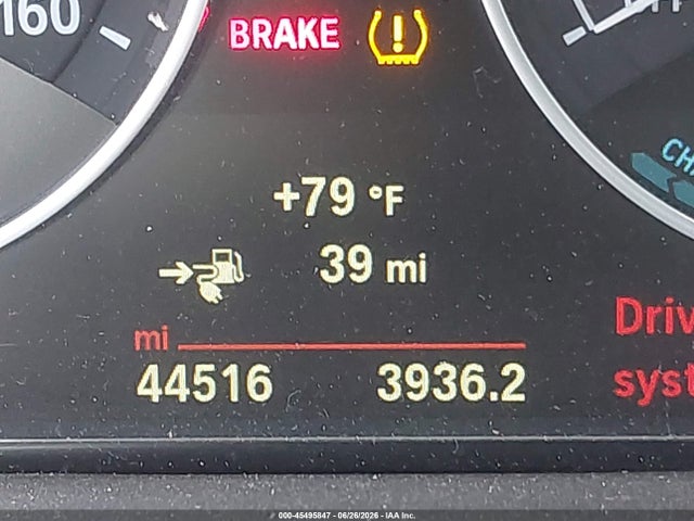 BMW 330e Iperformance 2018 WBA8E1C5XJA755974 Image 15