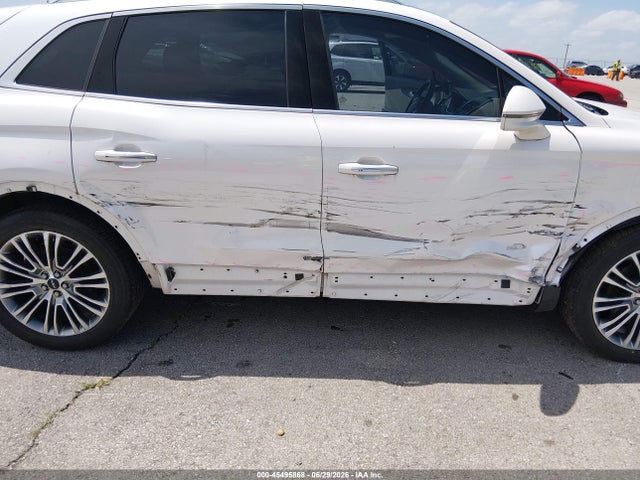 Продаж на аукціоні авто 2016 Lincoln Mkx Reserve, vin: 2LMTJ8LR4GBL62036, номер лоту: 45495868