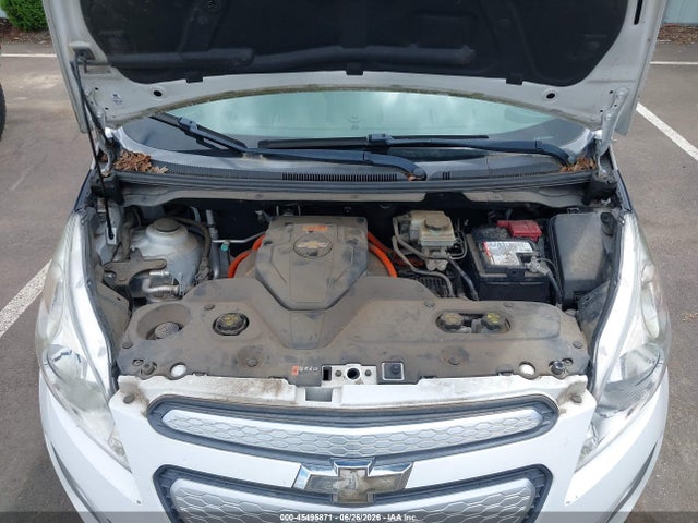 45495871 :رقم المزاد ، KL8CL6S0XFC724301 vin ، 2015 Chevrolet Spark Ev 2lt مزاد بيع