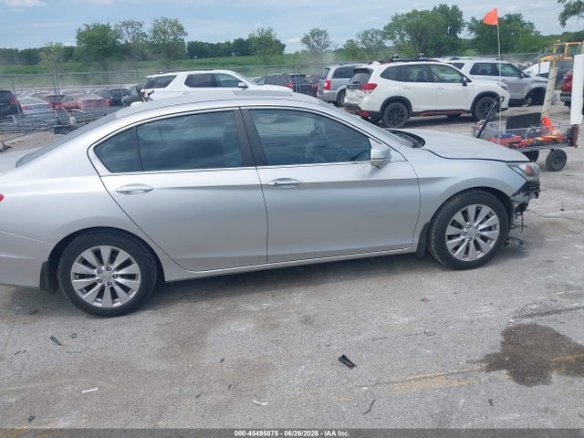 45495875 :رقم المزاد ، 1HGCR2F81FA043617 vin ، 2015 Honda Accord Ex-l مزاد بيع