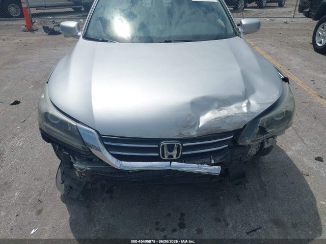 45495875 :رقم المزاد ، 1HGCR2F81FA043617 vin ، 2015 Honda Accord Ex-l مزاد بيع