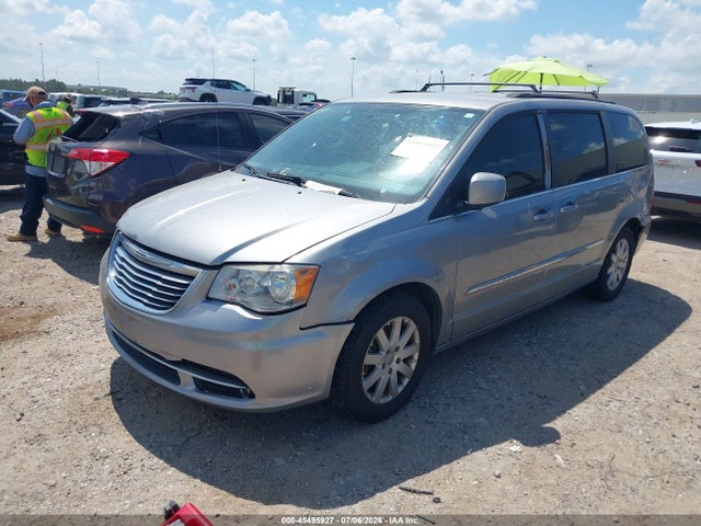 45495927 :رقم المزاد ، 2C4RC1BG5FR717894 vin ، 2015 Chrysler Town & Country Touring مزاد بيع